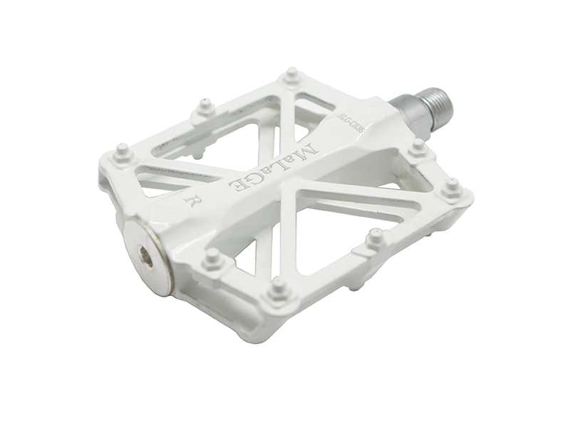 Педали mlg-CK36 алюминиевые, 92х94,5х15мм, ось CrMo, 2 промподшипника, вес 420г белые, в торг.уп