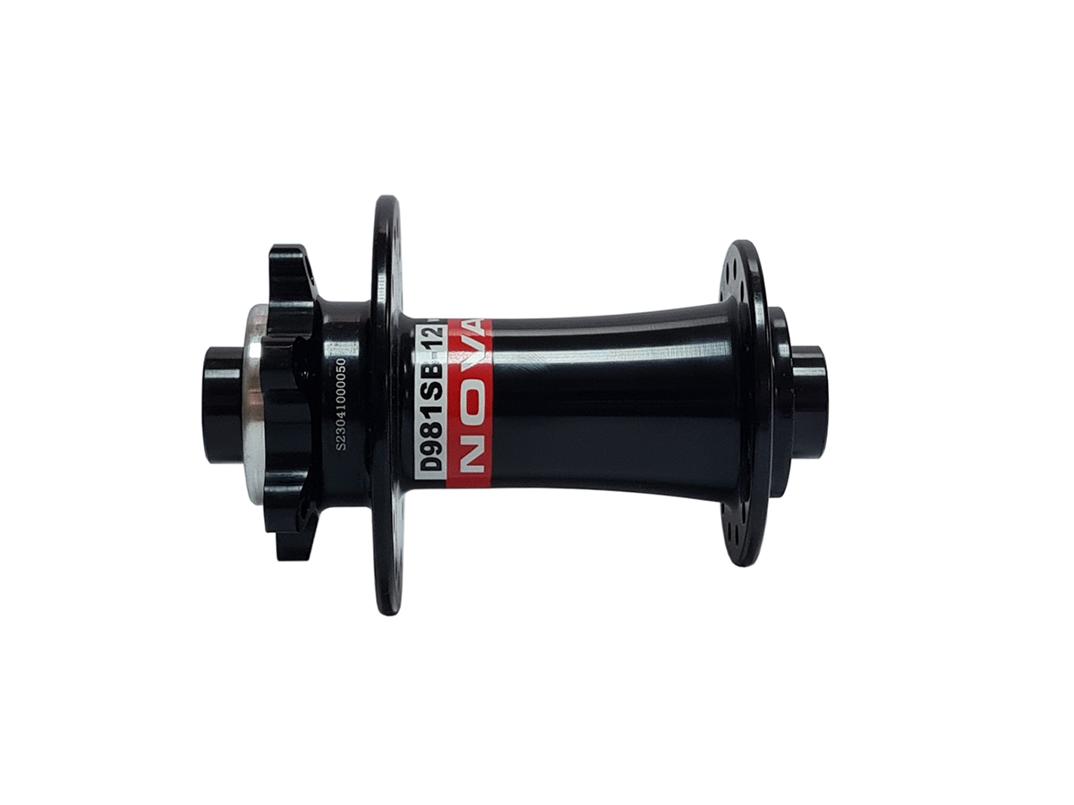 Втулка передняя NOVATEC D981SB-12 14GX28H ось 12x100мм, 2 промподшипника, без эксцентрика