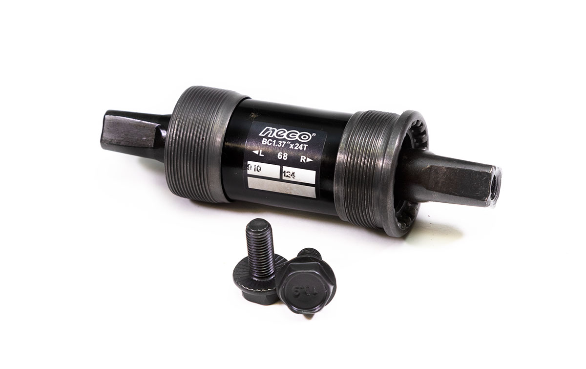 Каретка-картридж NECO, стальная, под стакан  68мм, квадратный вал, 122,5мм х1,37х24, черная (50)