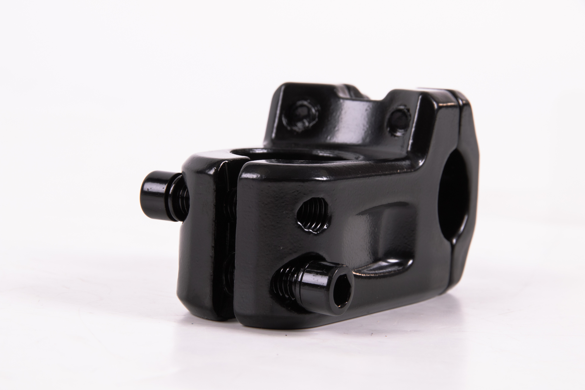 Вынос ZOOM 1 1/8, угол /-6, зажим 31,8мм, длина 60 мм ZOOM